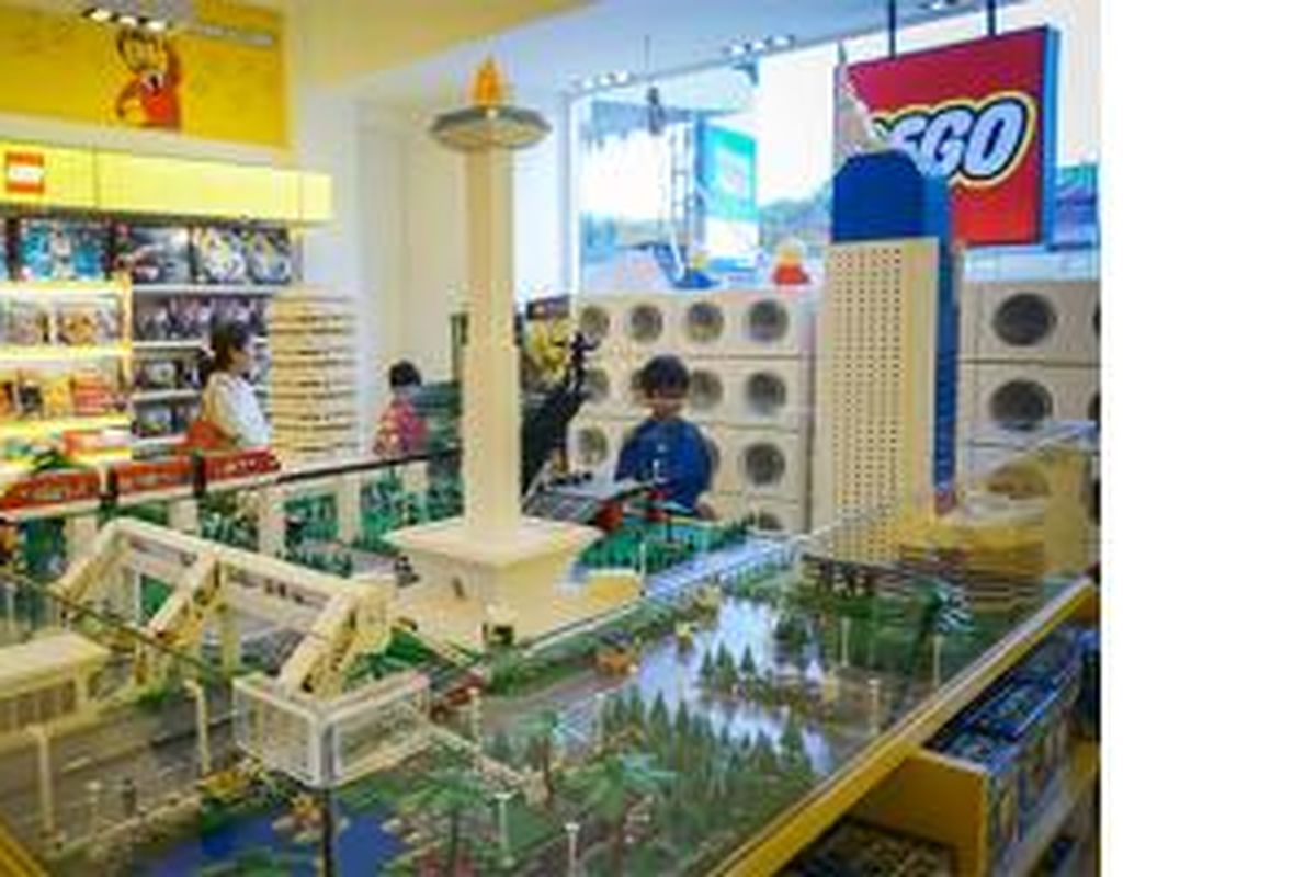 Miniatur Monas dan beberapa landmark lain di Jakarta yang terbuat dari balok-balok Lego