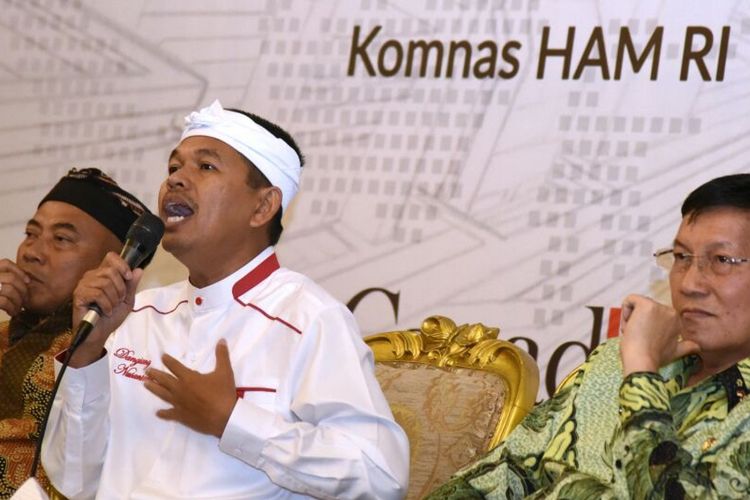 Bupati Purwakarta saat memberi materi di Kongres Nasional Kebebasan Beragama dan Berkeyakinan (KBB) yang diselenggaran Komnas HAM, Kamis (16/3/2017)