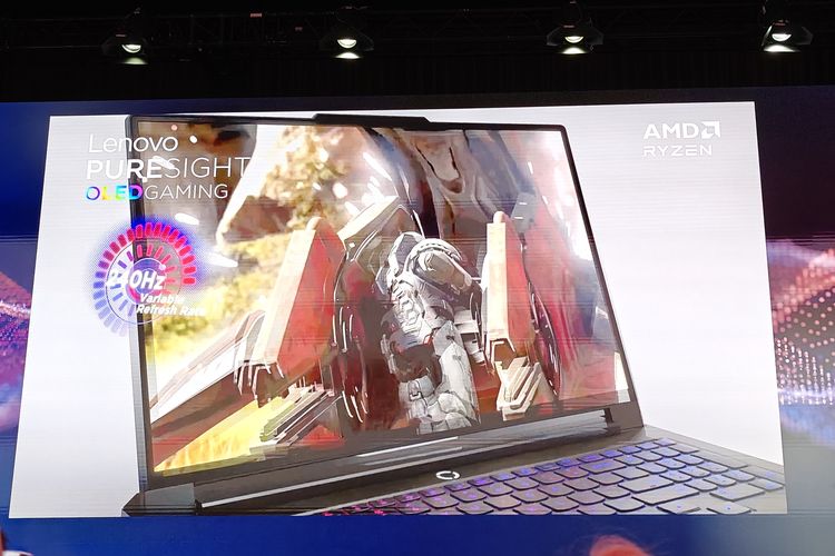 Lenovo Legion Pro 7 dibekali layar PureSight OLED yang memiliki dukungan kecepatan refresh hingga 240 Hz. 