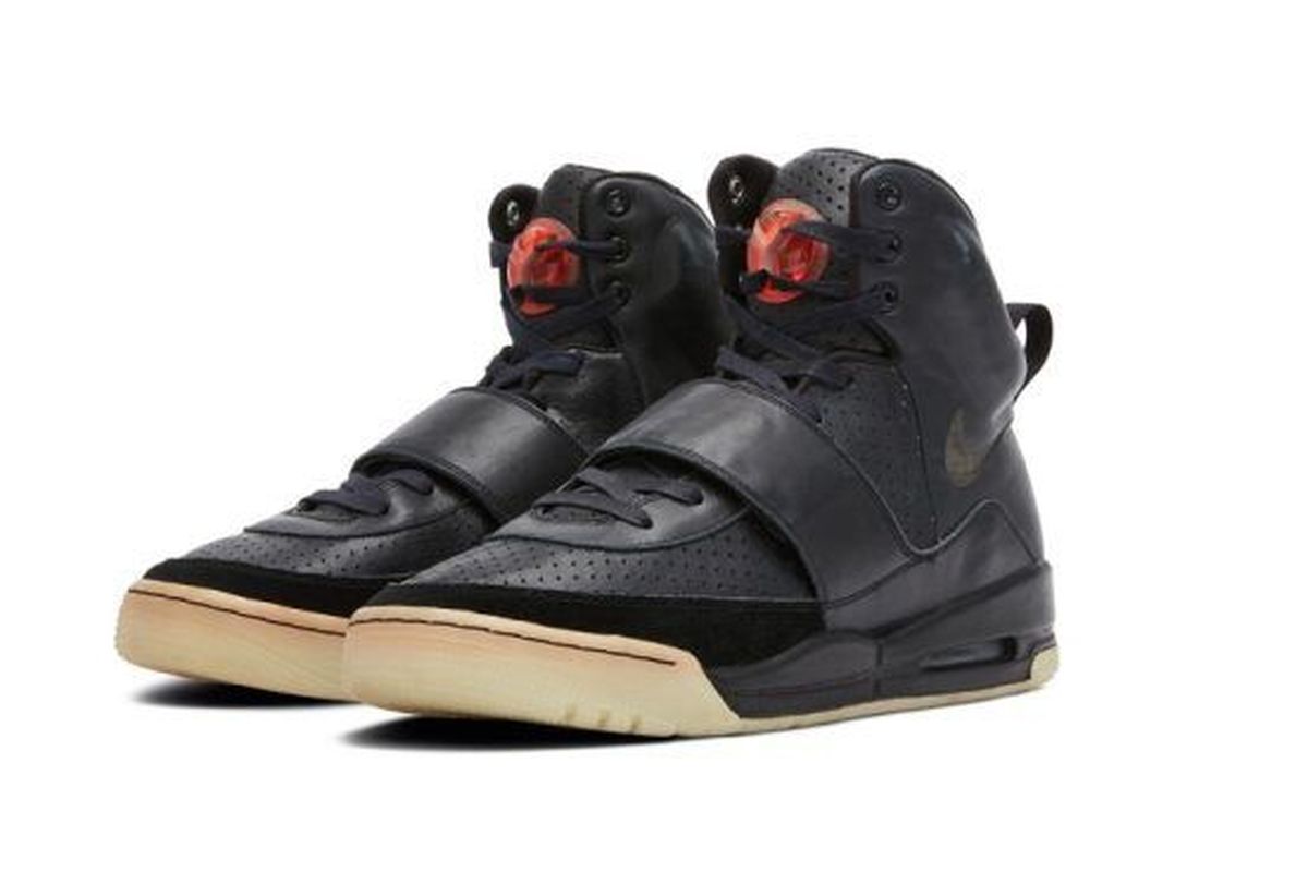 Kanye West Nike Air Yeezy 1 ?Prototype?
