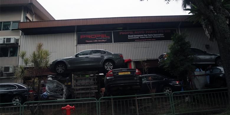 Salah satu Scrapyards di Singapura, Propel Auto Parts.