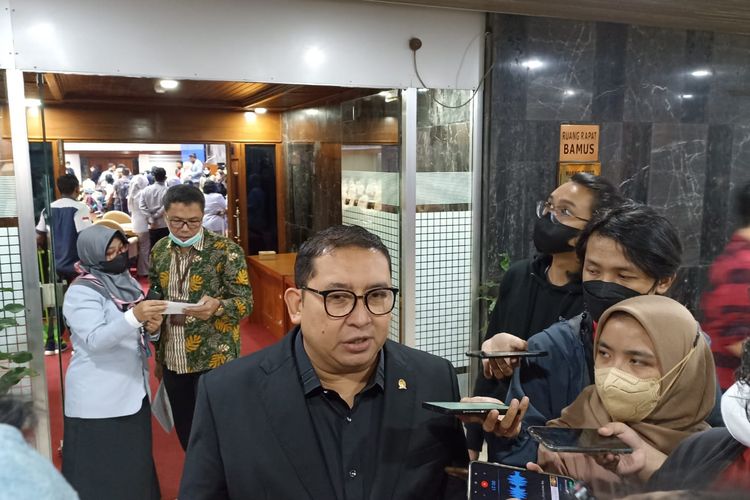 Anggota Komisi I DPR RI Fraksi Partai Gerindra, Fadli Zon di Kompleks Parlemen, Senayan, Jakarta, Senin (12/9/2022). 