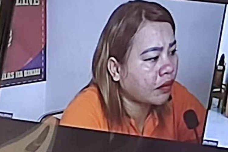 Sri Anita, istri oknum polisi yang menipu masyarakat modus arisan online.