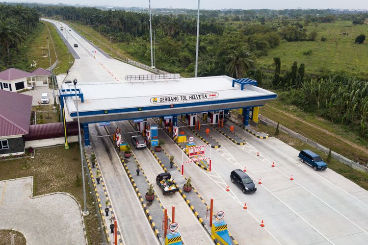 Jalan Tol Medan-Binjai.