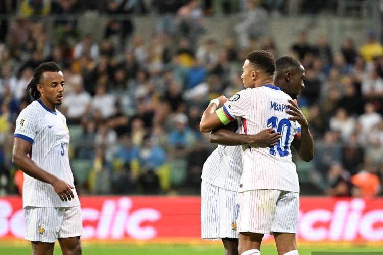 Penyerang Timnas Perancis Kylian Mbappe merayakan golnya pada laga kualifikasi Piala Dunia 2026 zona Eropa grup D antara Ukraina dan Perancis, pada tanggal 5 September 2025 di Wroclaw, Polandia.