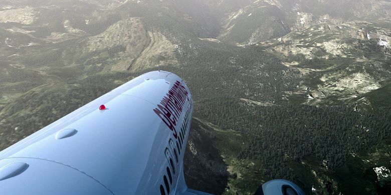 Pesawat Aribus A320 dengan nomor penerbangan 9525 milik Germanwings jatuh di Pegunungan Alpen pada 24 Maret 2015. Diketahui, kopilot secara sengaja menjatuhkan pesawat untuk bunuh diri.