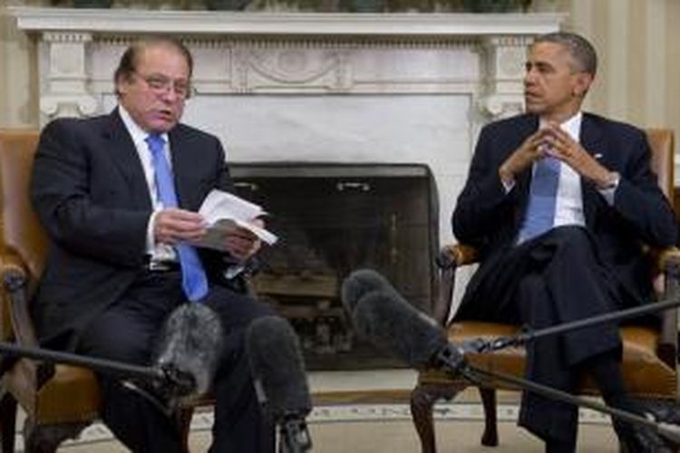 PM Pakistan Nawaz Sharif dan Presiden AS Barack Obama bertemu di Washington DC untuk membicarakan sejumlah hal termasuk masalah serangan pesawat tanpa awak atau 