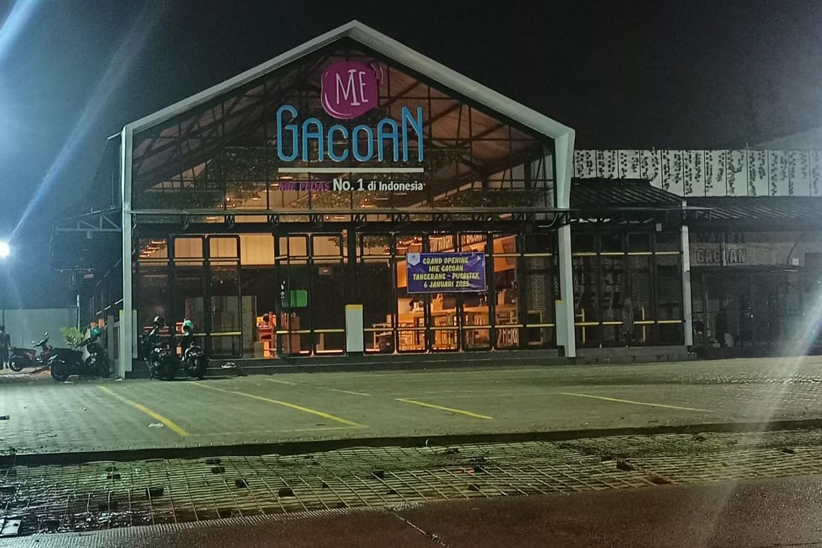 Foto resto Mie Gacoan Serpong Tangsel diambil pada Rabu (4/1/2023) malam. 