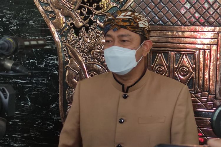 Wali Kota Semarang Hendrar Prihadi di balaikota Semarang, Kamis (3/2/2022)