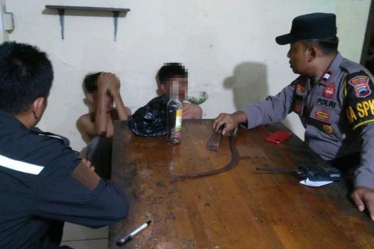 Polisi ringkus sejumlah pelajar SMP asal Kabupaten Purbalingga, Banyumas, dan Banjarnegara yang akan melakukan tawuran, Kamis (23/5/2024) dini hari.