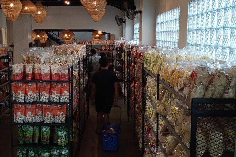 Ilustrasi toko oleh-oleh di Kota Batu, Jawa Timur