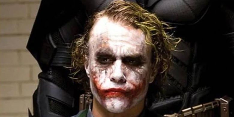 Heath Ledger memerankan Joker terbaik dalam film Batman The Dark Knight pada 2008.