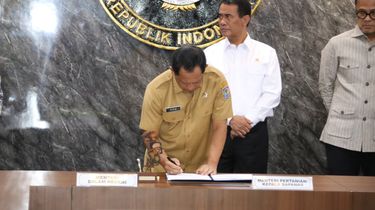 Dukung Ketahanan Pangan Nasional, Mendagri Teken SKB Penugasan Percepatan Penyediaan Infrastruktur Pascapanen