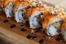 Resep Mentai Sushi Roll Ekonomis, Ganti Salmon dengan Sosis