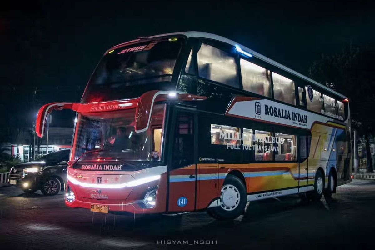 Jetbus 5 SDD milik PO Rosalia Indah