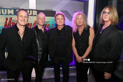 Phil Collen Ingin Hengkang dari Def Leppard setelah Kematian Steve Clark