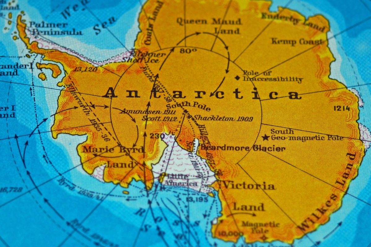 Ilustrasi peta benua Antartika