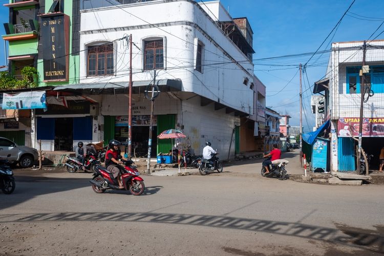 Downtown view of Bima city at West Nusa Tenggara, Indonesia. Taken on December 12th, 2018.