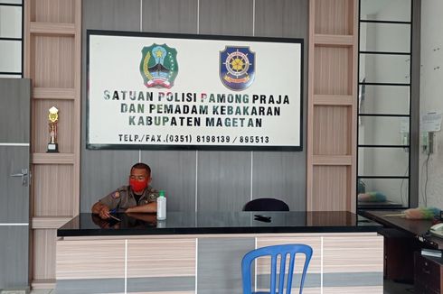 Oknum Satpol PP Jual Barang Bukti Besi Bekas Billboard ke Tukang Las