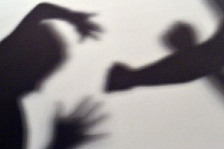 Ilustrasi pengeroyokan.