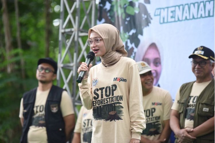 Wali Kota Kediri Vinanda Prameswati meresmikan ?Lomba Mewarnai Anak-anak PAUD dan TK se-Kota Kediri?. 