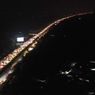 Indonesians Stuck in Heavy Traffic When Travel Back to Their Hometowns for Eid al-Fitr