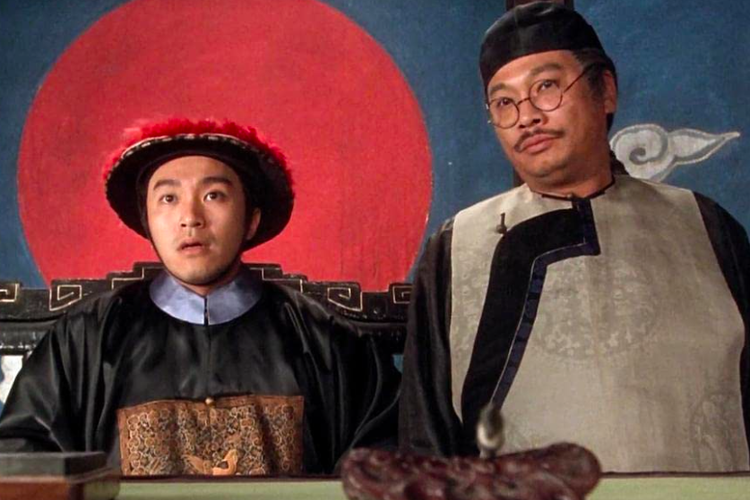 Salah satu adegan dalam film Hail The Judge yang dibintangi Stephen Chow