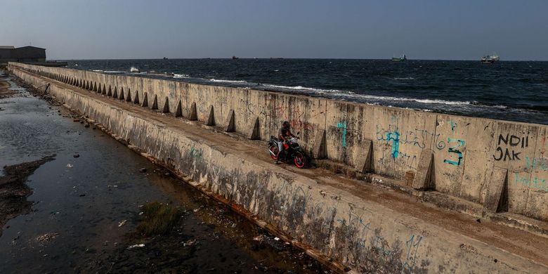 Bappenas : PDB Pantura Besar, Pembangunan "Giant Sea Wall" Demi Selamatkan Indonesia