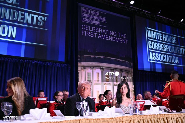 Ada Ledakan di Jamuan Makan Malam Gedung Putih, Trump dan Istrinya Selamat