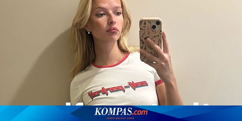 Apple Martin, Putri Chris Martin dan Gwyneth Paltrow yang Jadi Wajah Baru Self-Portrait