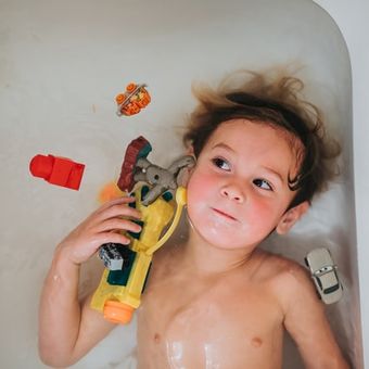 5 Tips Mendekorasi Kamar Mandi Anak yang Nyaman dan Instagramable