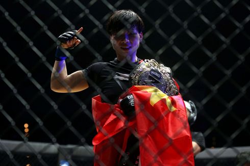 Xiong Jing Nan, Juara Dunia Kelas Jerami ONE Championship