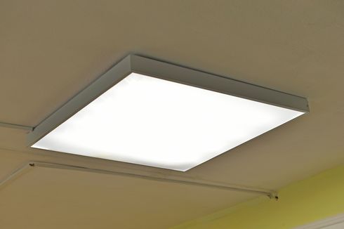 5 Alasan Anda Harus Memilih Lampu Panel untuk Pemasangan di Plafon Gypsum
