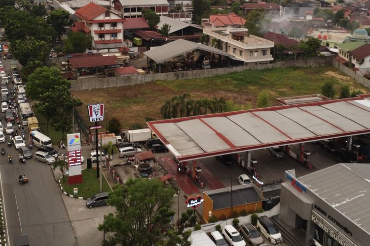 Terungkap Penyebab Antrean BBM Mengular di Sumbar, Tiga Jalur Distribusi Lumpuh akibat Kemacetan