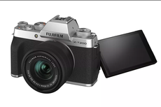 Fujifilm Rilis Mirrorless X-T200 untuk Kreator Konten