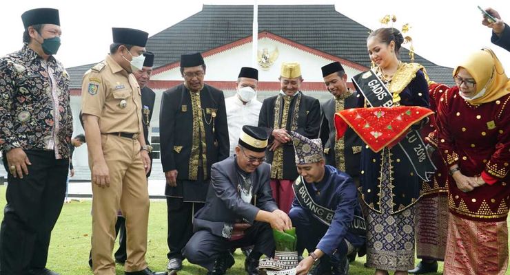 Air dari Rumah Pengasingan Bung Karno di Bengkulu Dikirim ke IKN