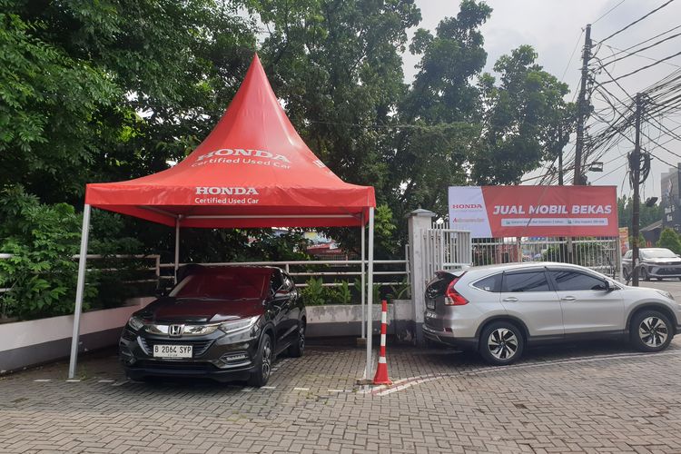 Peresmian diler mobil bekas Honda bersertifikasi di Tangerang