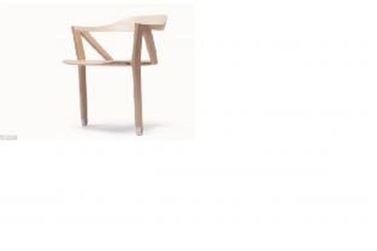 Desainer Perancis menciptakan kursi duduk hanya dua kaki agar orang aktif bergerak dan sehat.