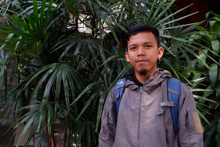 Muhammad Reza Nurrahman (22 tahun) lulus dari Fisika ITB dengan IPK 3,98.