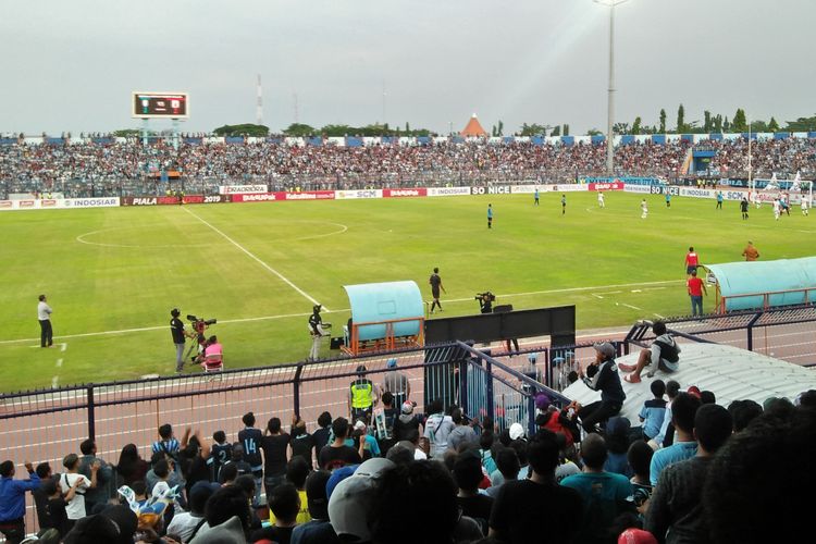 Laga Persela Lamongan kontra Madura United di babak delapan besar Piala Presiden 2019 yang digelar di Stadion Surajaya, Minggu (31/3/2019) sore.