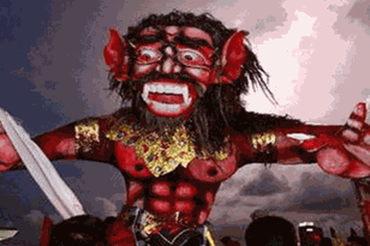 Umat Hindu mengarak ogoh-ogoh pada peringatan Nyepi Tahun Baru Saka 1932 di Monumen Nasional (Monas), Jakarta, Senin (15/3/2010). Peringatan tersebut diisi dengan kirab budaya yang menampilkan ogoh-ogoh, pajegan bunga dan buah, barongsai, dan ondel-ondel.