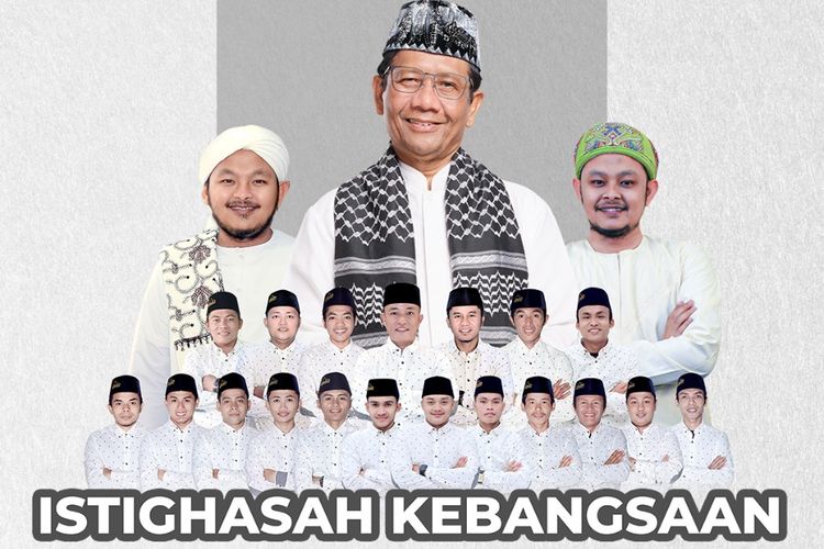Doa dan Shalawat untuk Keselamatan Bangsa di Gedung Olah Raga (GOR) Ahmad Yani, Sumenep, Madura, Sabtu (18/11/2023).