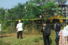 Warga Penasaran Lihat Bus Transjakarta yang Terbakar di Pul Trans Batavia
