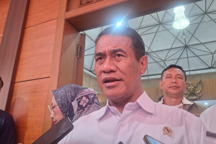 1.000 Hektare Lahan di Jatim Terancam Kekeringan, Mentan Siapkan Pompa dan Sumur Bor