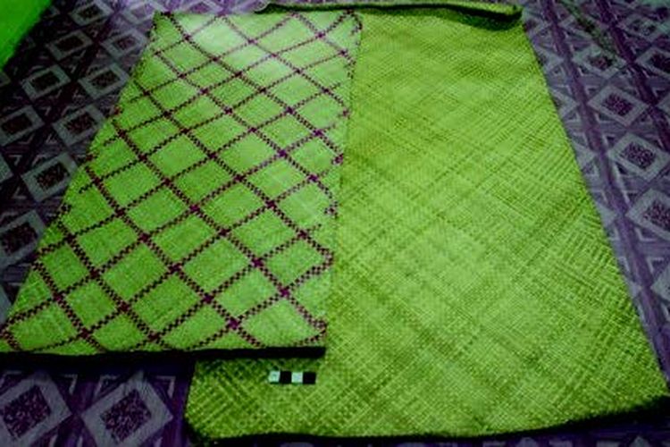 Ilustrasi anyaman pandan dari Natuna, Provinsi Kepulauan Riau.  