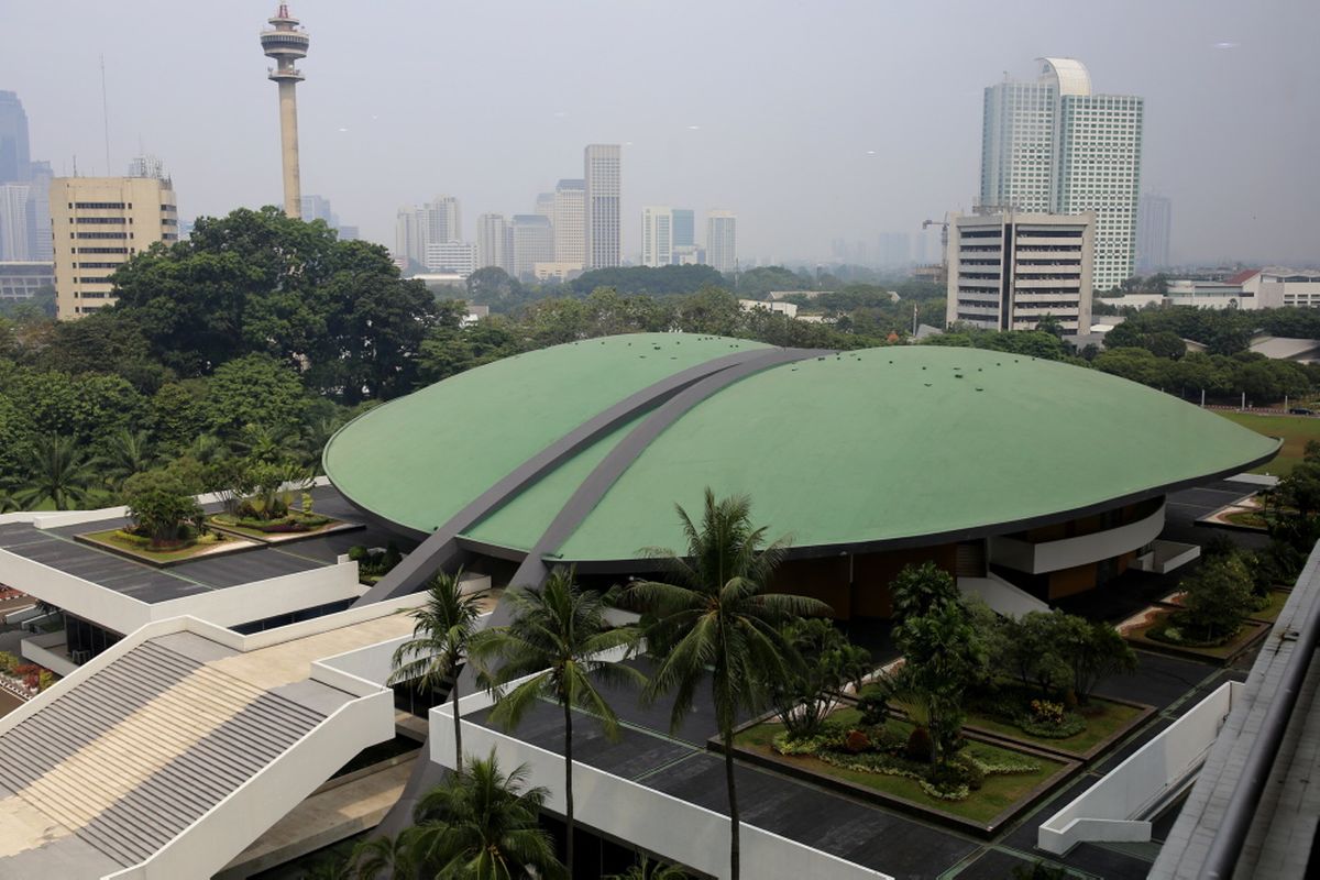 Gedung MPR/DPR RI di Kompleks Parlemen, Senayan, Jakarta, Rabu (19/7/2017).