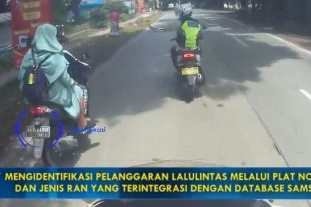 Satlantas Polres Sragen menggunakan ETLE dengan kamera portabel