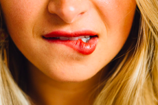 10 Penyebab Bibir Kesemutan yang Perlu Diwaspadai