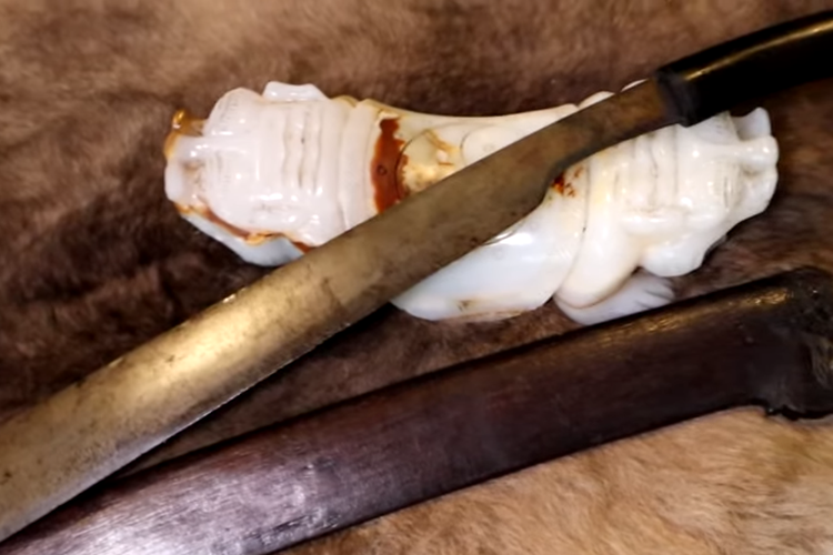 [Tangkapan Layar] ilustrasi Klewang, senjata tradisional NTT