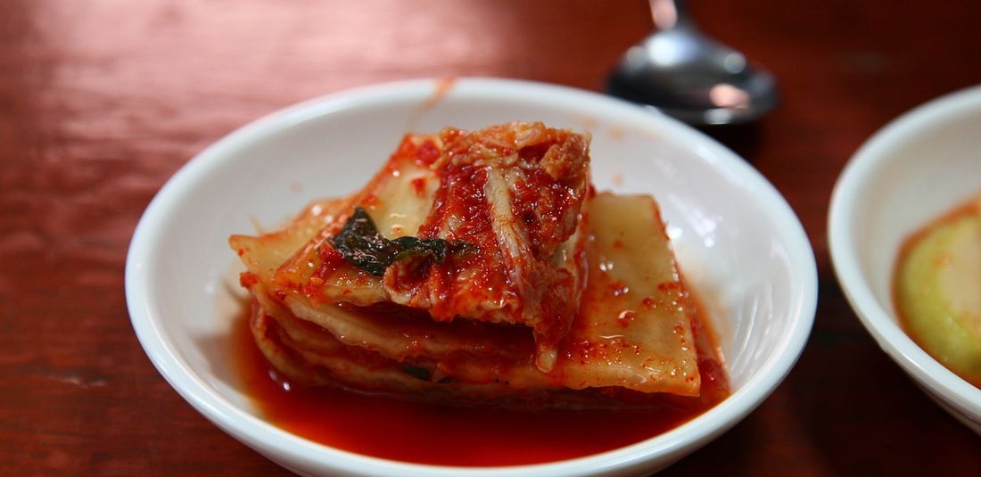 Ilustrasi kimchi, kuliner Korea yang wajib ada di meja makan. 